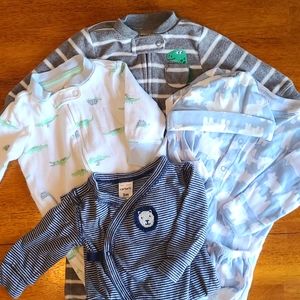 Baby boy lot 4 sleepers carters 3m